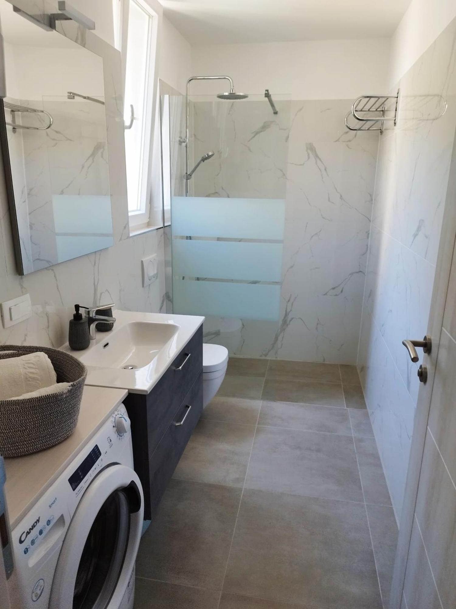 M&D Appartments Komiza Bagian luar foto